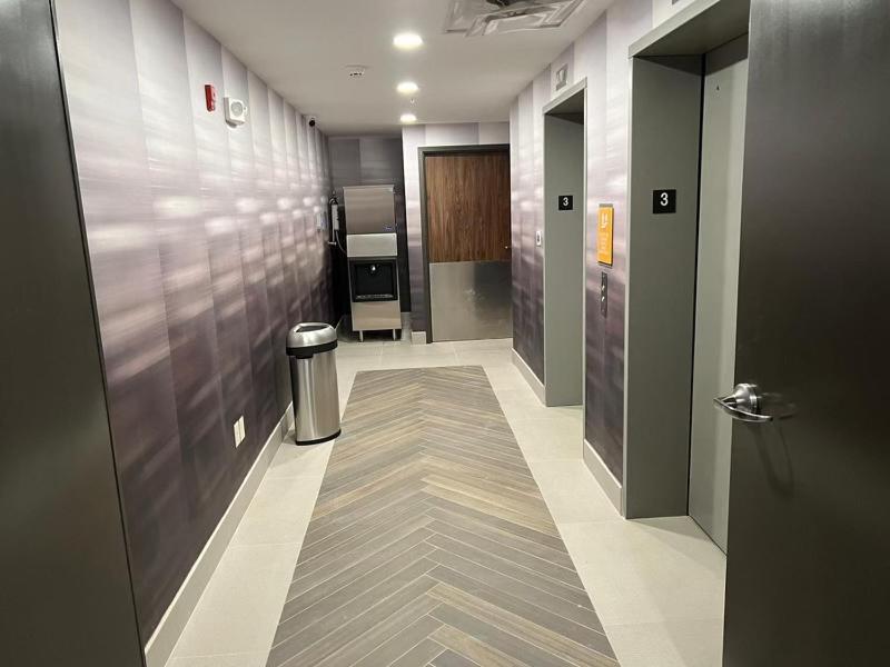 La Quinta Inn & Suites By Wyndham Manchester - Arnold Afb Kültér fotó
